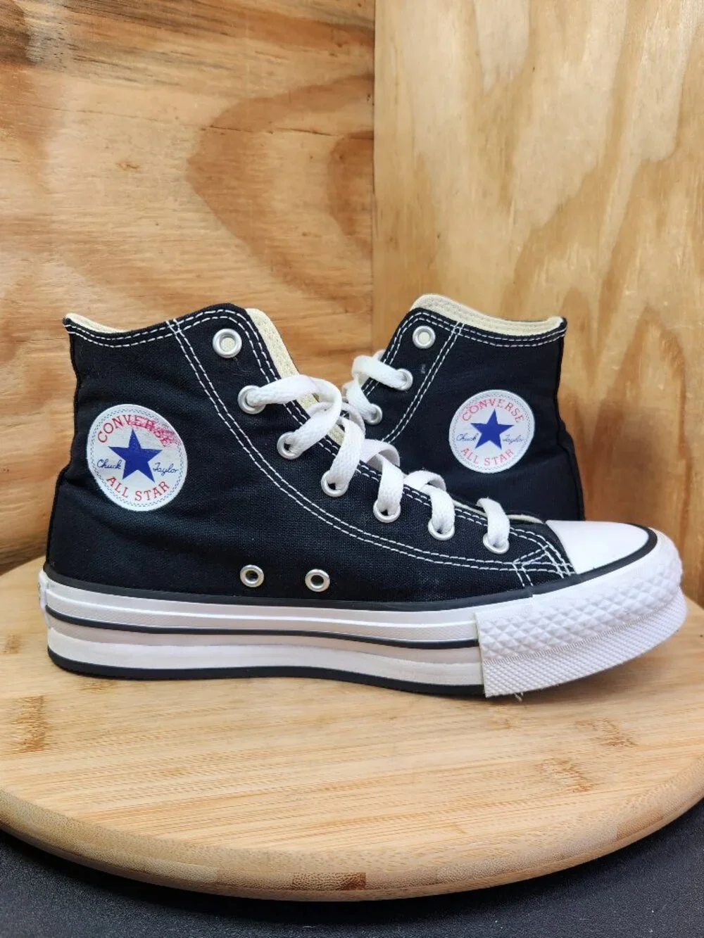 Converse Chuck Taylor All Star Lift Platform Canvas Sneakers Girls Kids Size 3.5